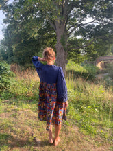 Load image into Gallery viewer, Vintage Sari Silk Dress Kimono