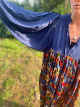 Load image into Gallery viewer, Vintage Sari Silk Dress Kimono
